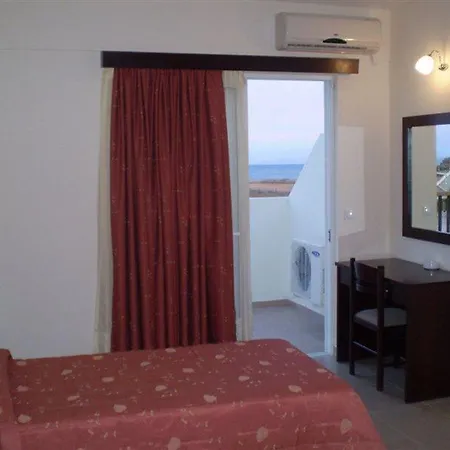 Evripides Village Hotel 4*